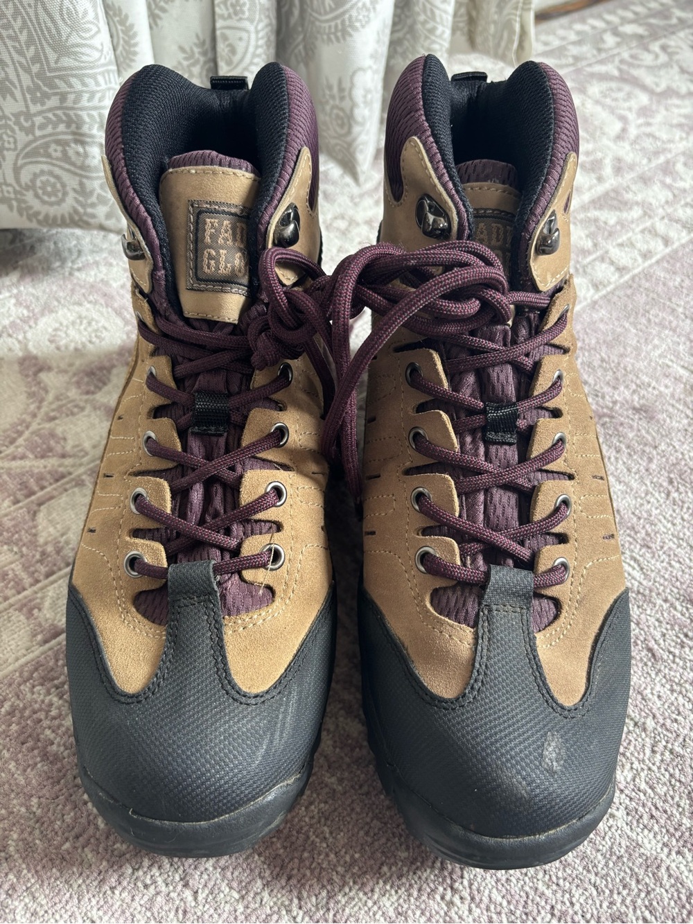 Leather Waterproof Hiking Boots ~ Women’s 8.5 / Mens 6.5